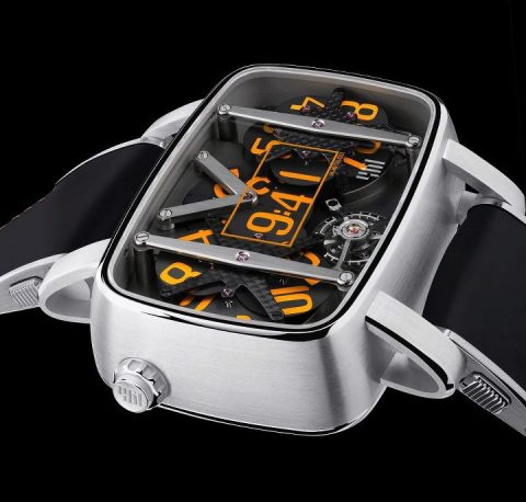 4N montre de nouvelle horlogerie © 4 N
