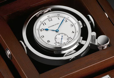 HamiltonKhaki Navy Pioneer Edition Limitée montre de luxe baselworld 2012