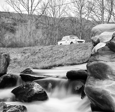 ford cortina tour auto 2012