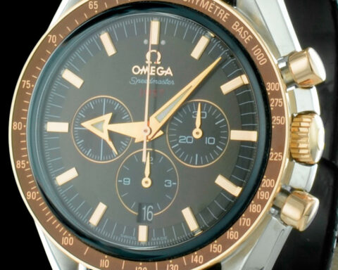 zoom_1-montre-OMEGA-Speedmaster-Broad-Arrow-17890 blog