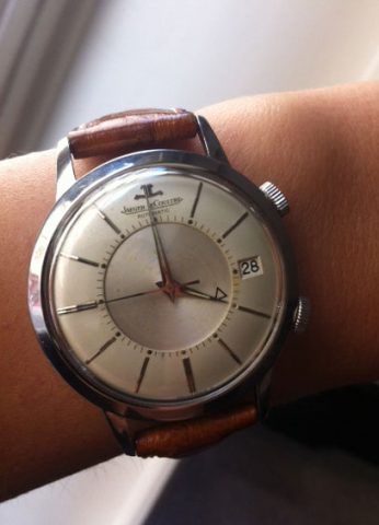 montre memovox vintage jaeger lecoultre cresus