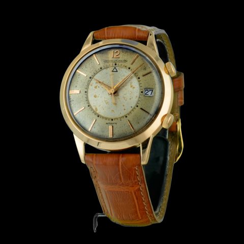 zoom_1-montre-JAEGER-LECOULTRE-Memovox--Vintage-17020