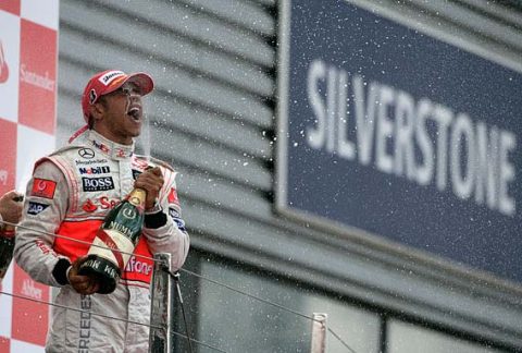 victoire de Lewis Hamilton sur le circuit de Silverstone