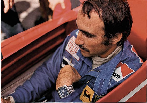 Clay Regazzoni ambassadeur TAG Heuer porte la Silverstone en 1974