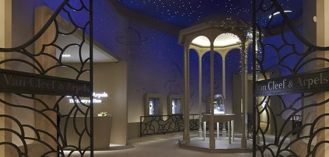 Poetic Astronomy™ by Van Cleef & Arpels, at the 2014 Salon International de la Haute Horlogerie (SIHH) from January 20 to 24 - Van Cleef & Arpels booth. Scenography by Agence Jean-Baptiste Auvray Photo: Attitudes Photo © Van Cleef & Arpels