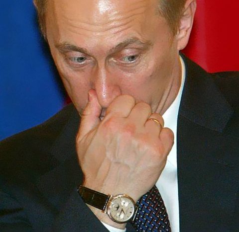 -Vladimir poutine et sa montre patek Philippe calatrava phase de lune