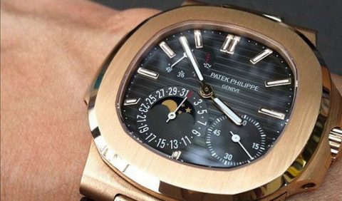montre Patek Philippe Nautilus or rose. vue sur pinterest