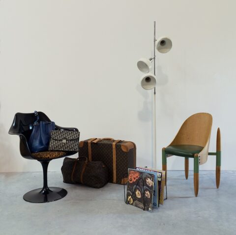 Enchères du canal articles vintage mobilier sacs à main montres de collection